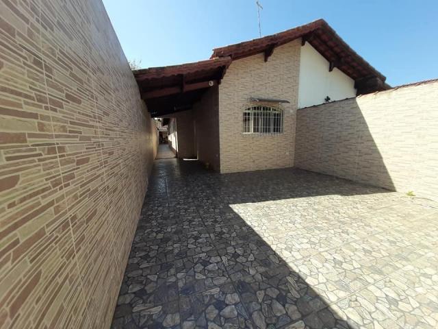 #481 - Casa para  em Mongaguá - SP