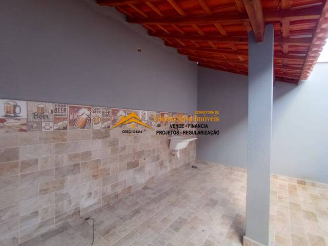 #800 - Casa para Venda em Mongaguá - SP