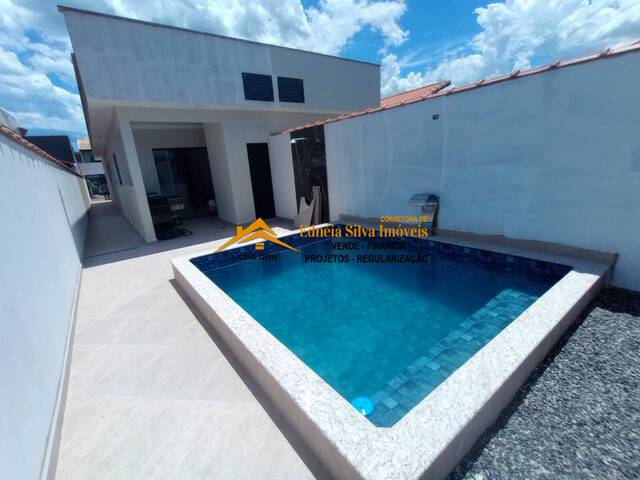 #814 - Casa para Venda em Mongaguá - SP