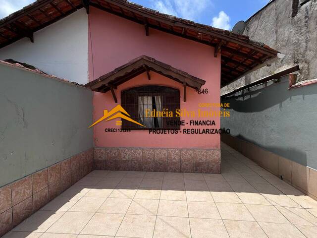 #822 - Casa para Venda em Mongaguá - SP